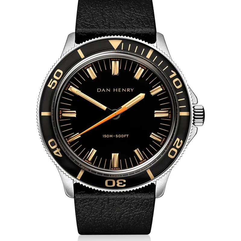 Dan Henry 1975 Gilt / Quartz / Regular 37mm No Date