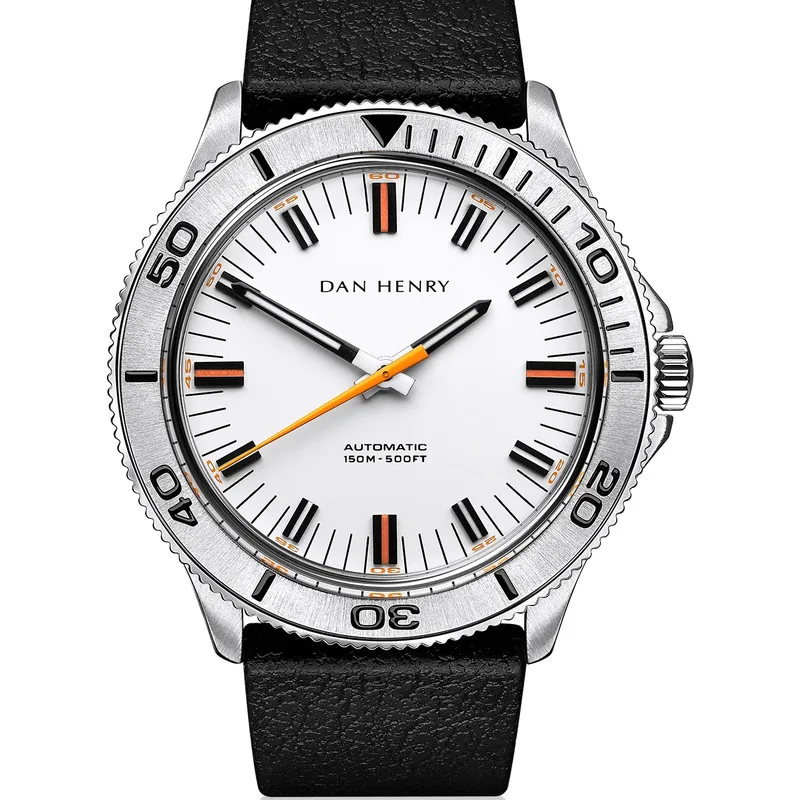 Dan Henry 1975 White Steel / Automatic / Regular 39mm No Date