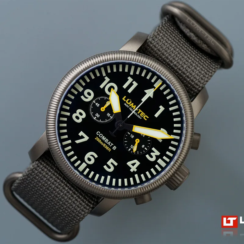 Lum-Tec B64 Chronograph