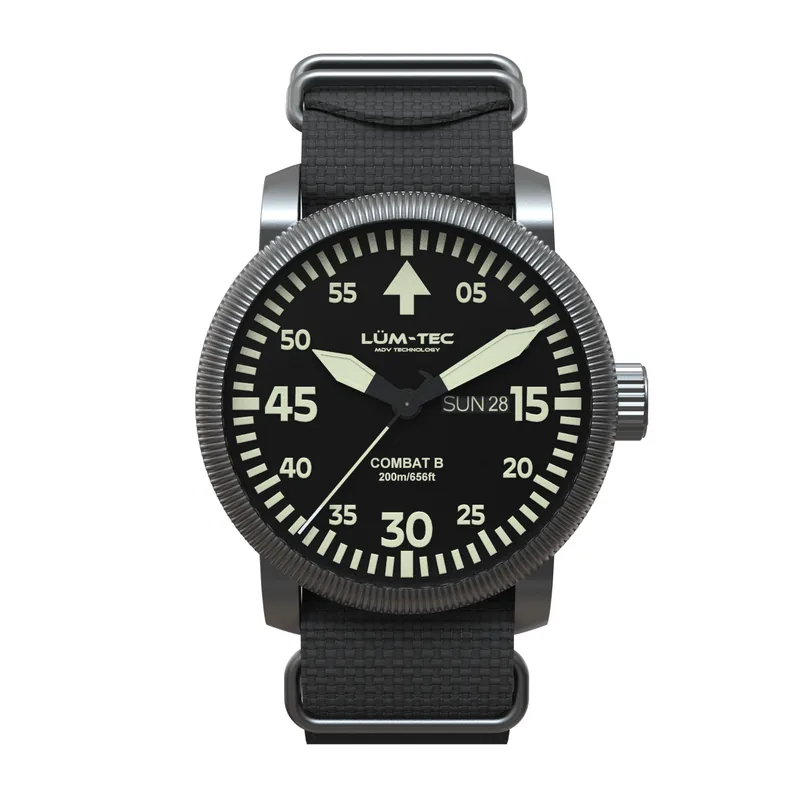 Lum-Tec Combat B68 Day Date