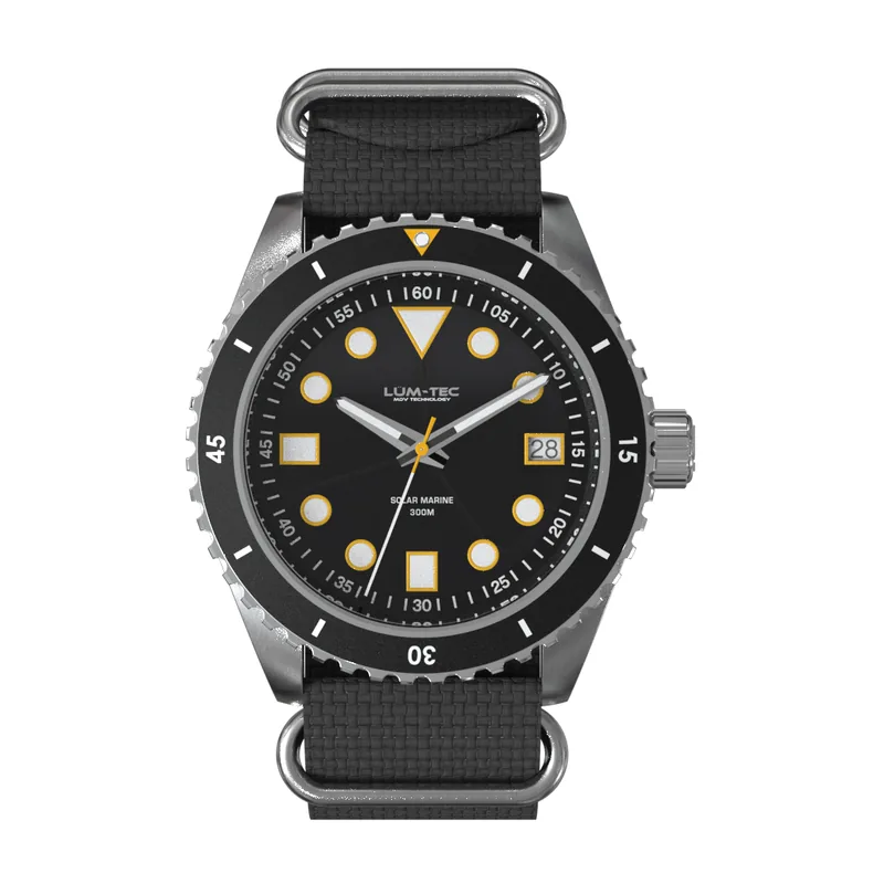 Lum-Tec Solar Marine 7