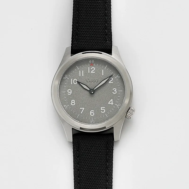 Vario Vario 1945 A-11S Solar Quartz Eagle Grey Field Watch