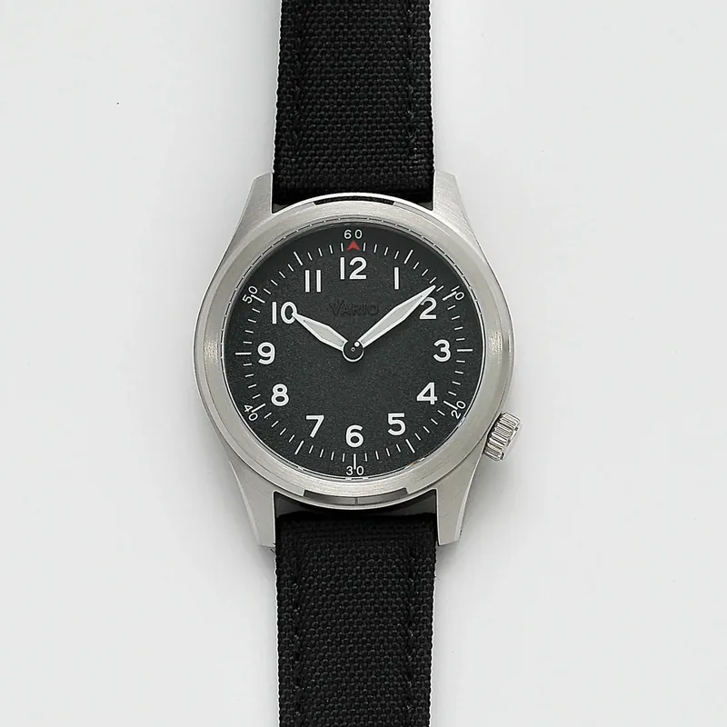 Vario Vario 1945 A-11S Solar Quartz Raven Black Field Watch