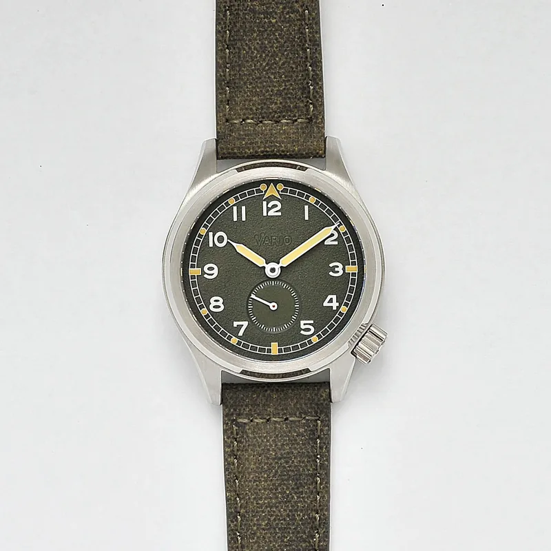 Vario Vario 1945 D12 Army Green Field Watch