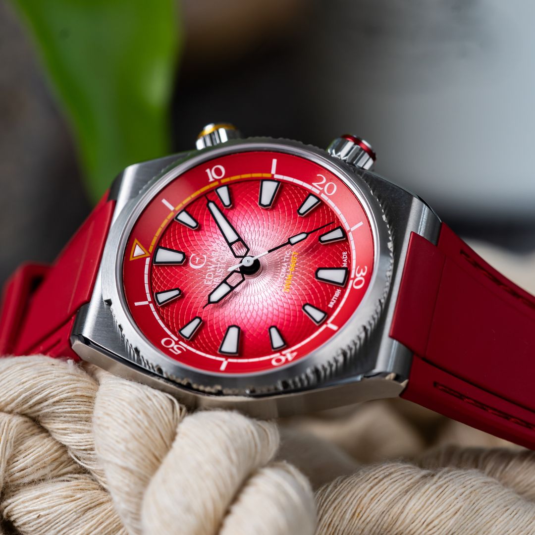 Edward Christopher Manta Rose Red image 2 of 5