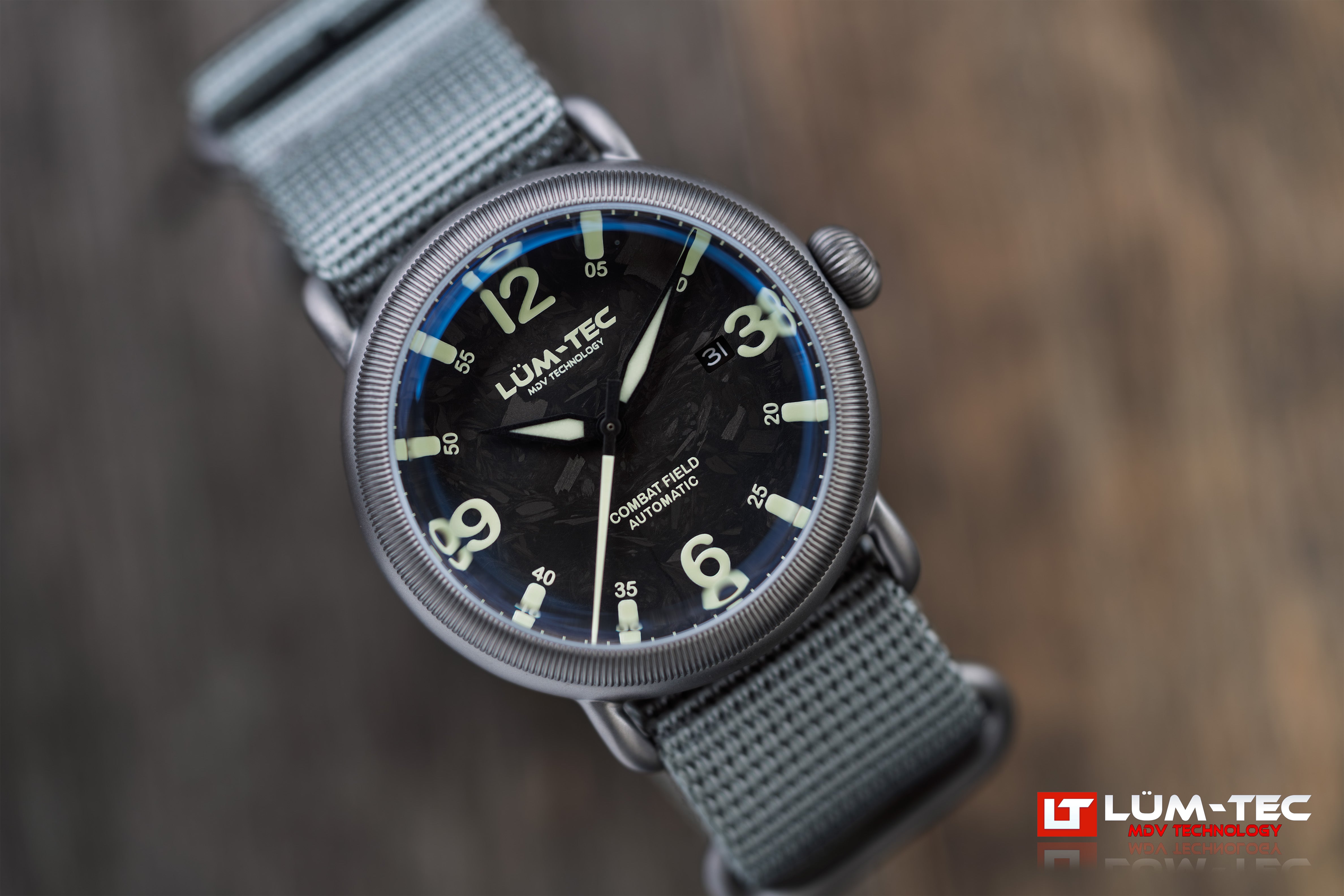 Lum-Tec Combat Field X4 Titanium image 1 of 1