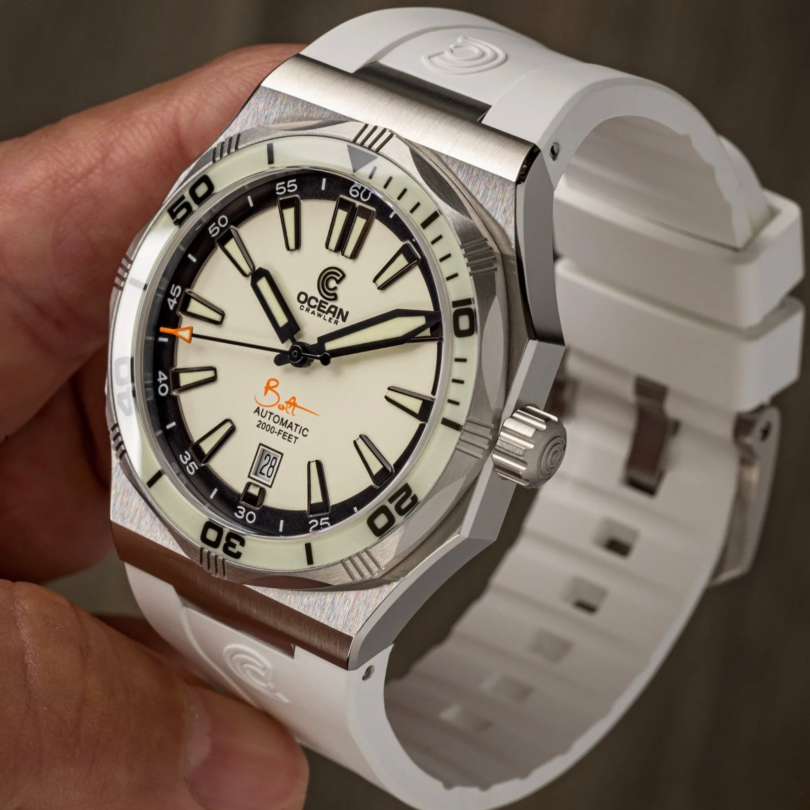 Ocean Crawler Bolt - LumeWave Edition - White image 2 of 5