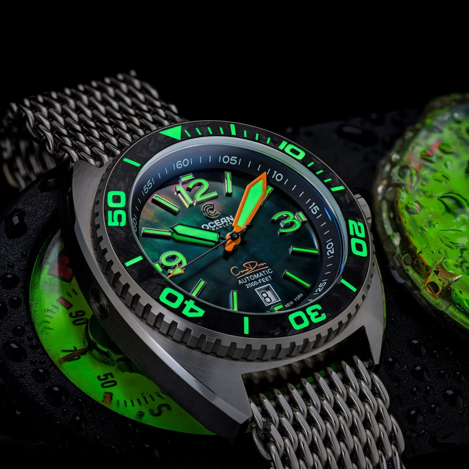 Ocean Crawler Core Diver - Black Mother of Pearl - Carbon Fiber Bezel image 2 of 5