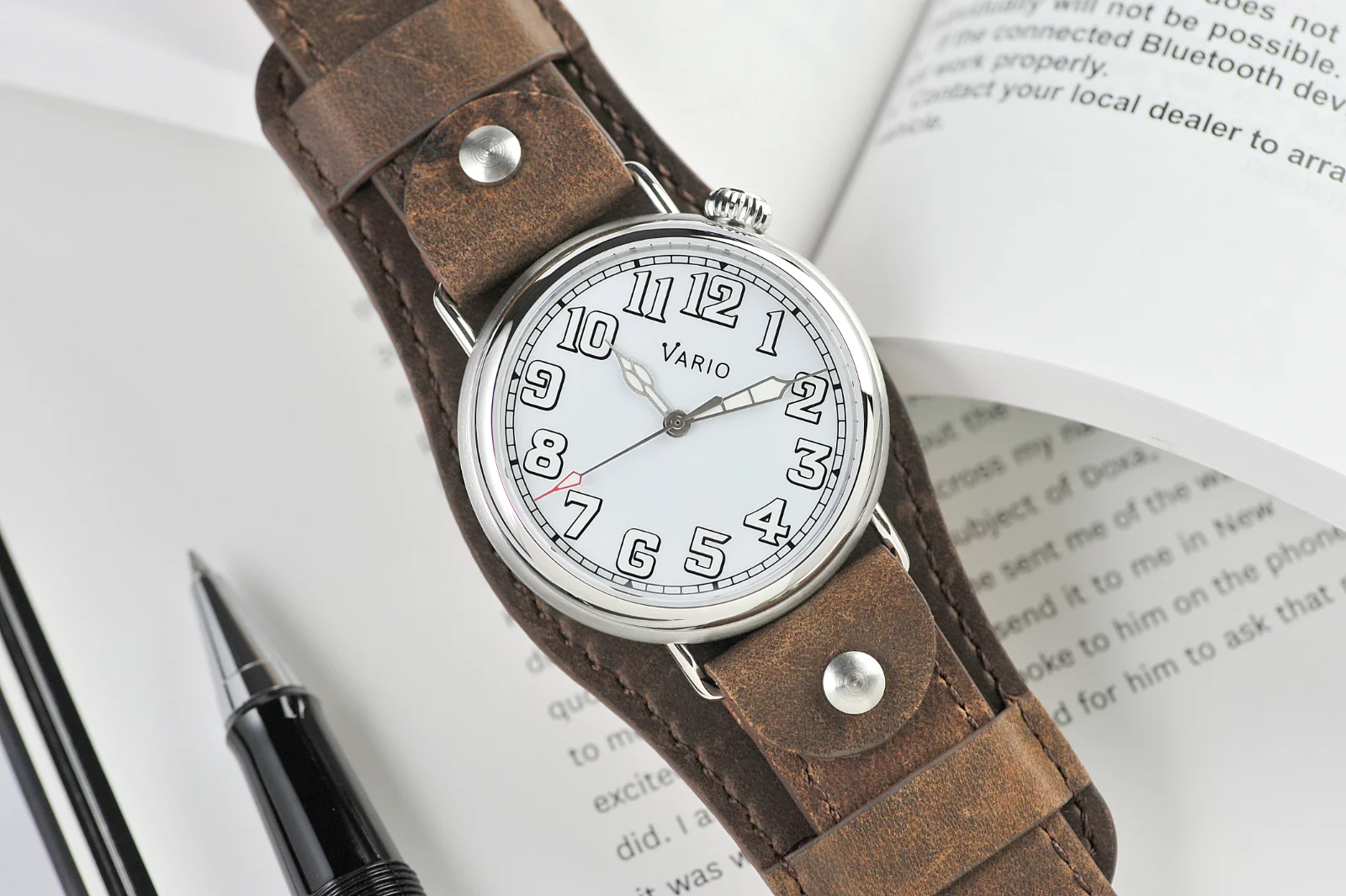 Vario Vario 1918 Pilot White Dial with White Lume Watch image 2 of 5