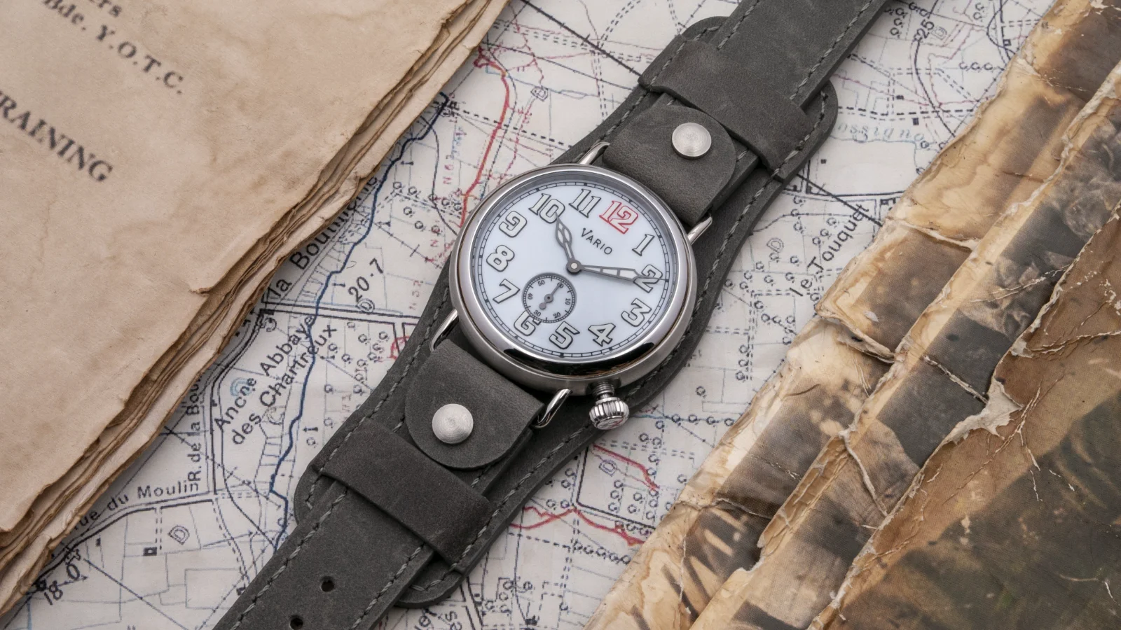 Vario Vario 1918 Trench White Dial with White Lume Watch image 2 of 5