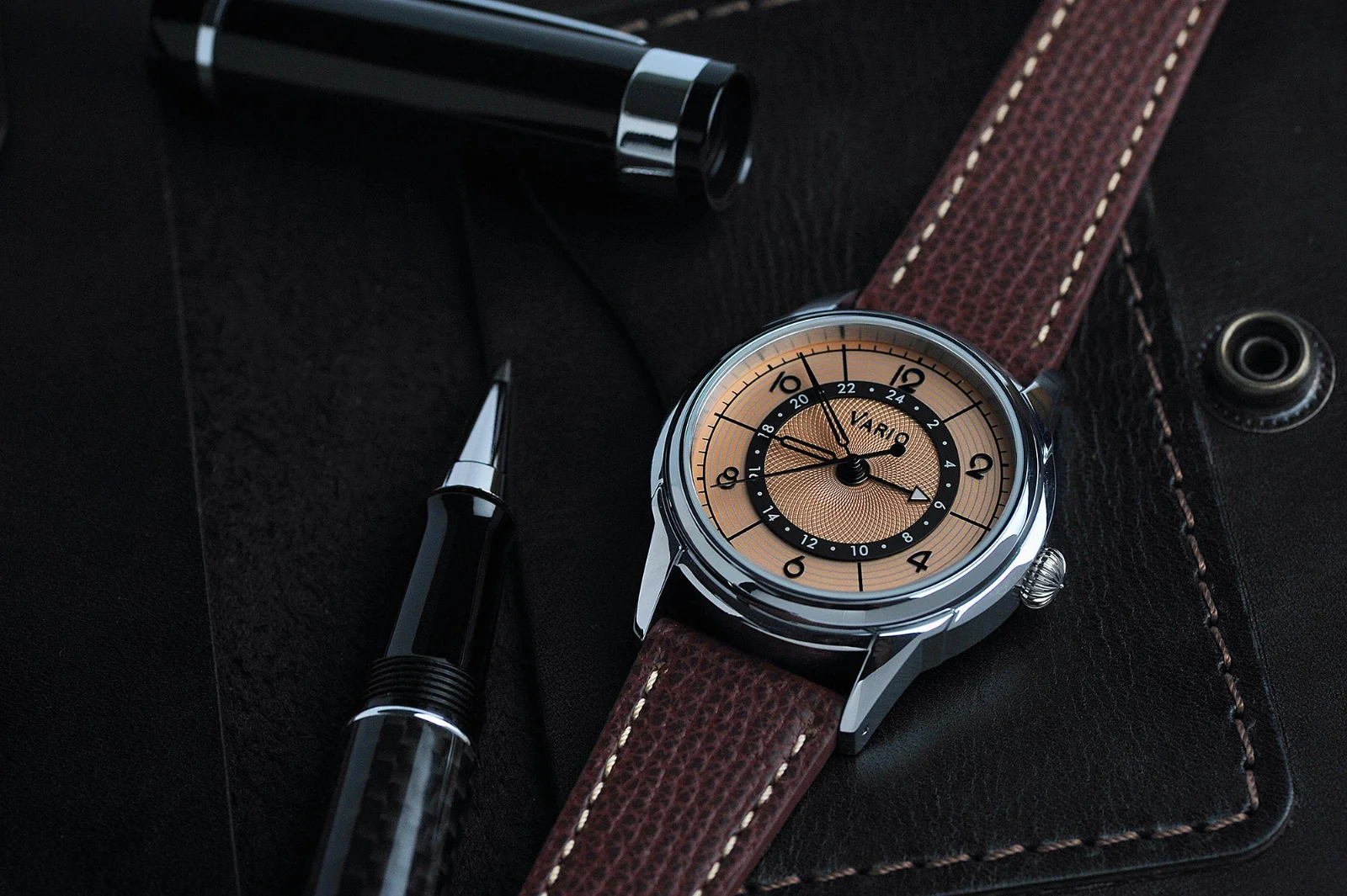 Vario Vario Empire Seasons True GMT Autumn Salmon Automatic Dress Watch image 2 of 5