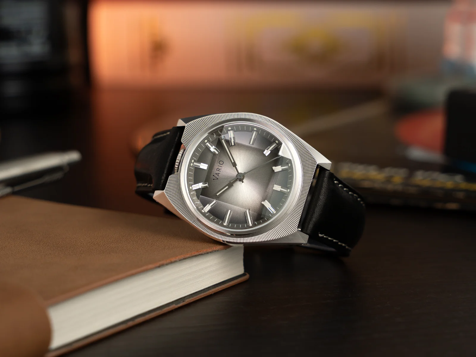 Vario Vario Futurist Watch Sunburst Silver Fume Watch image 2 of 5