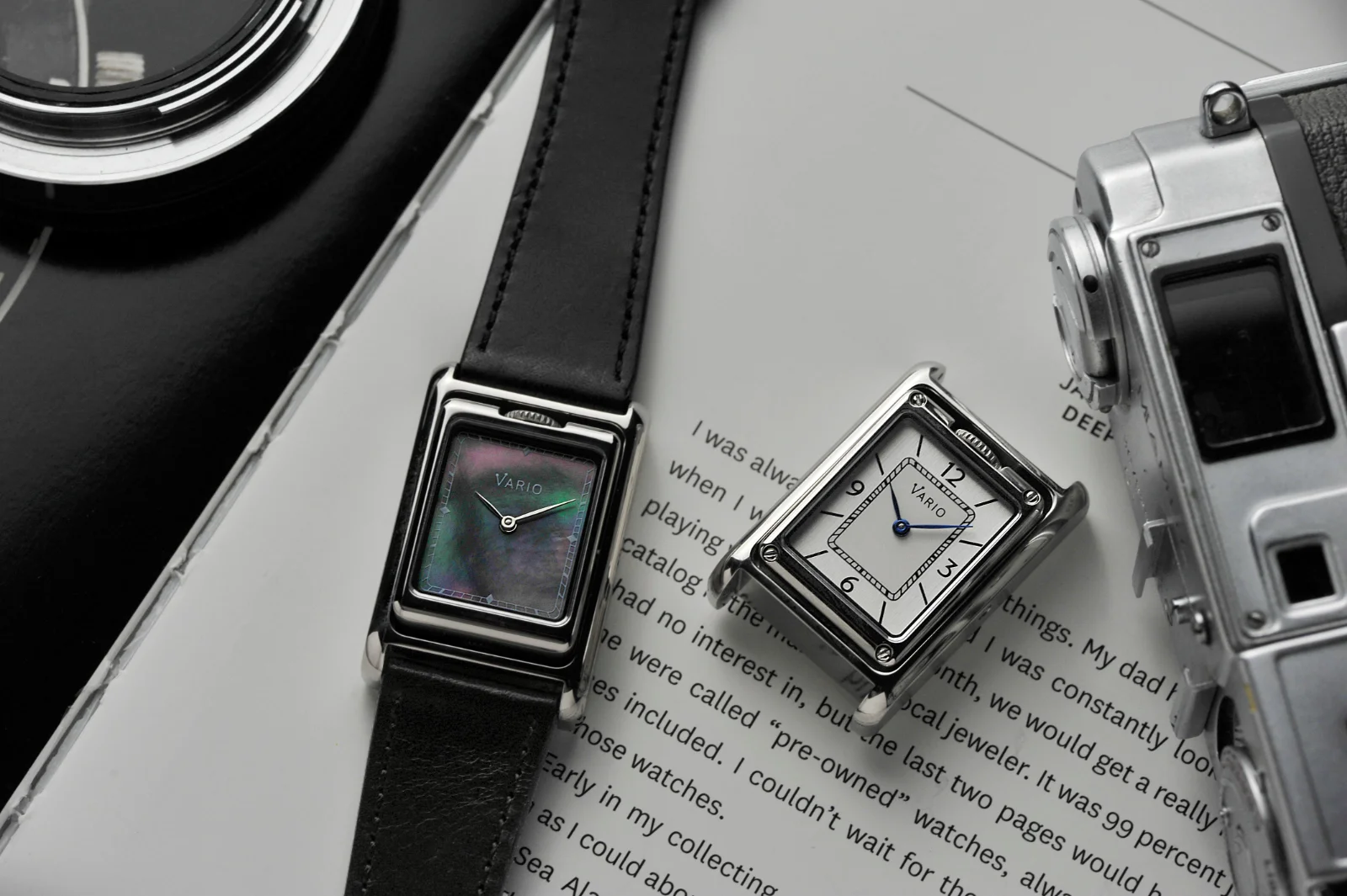 Vario Vario VERSA Reversible Dual Time Silver-Black MoP Quartz Watch image 2 of 5